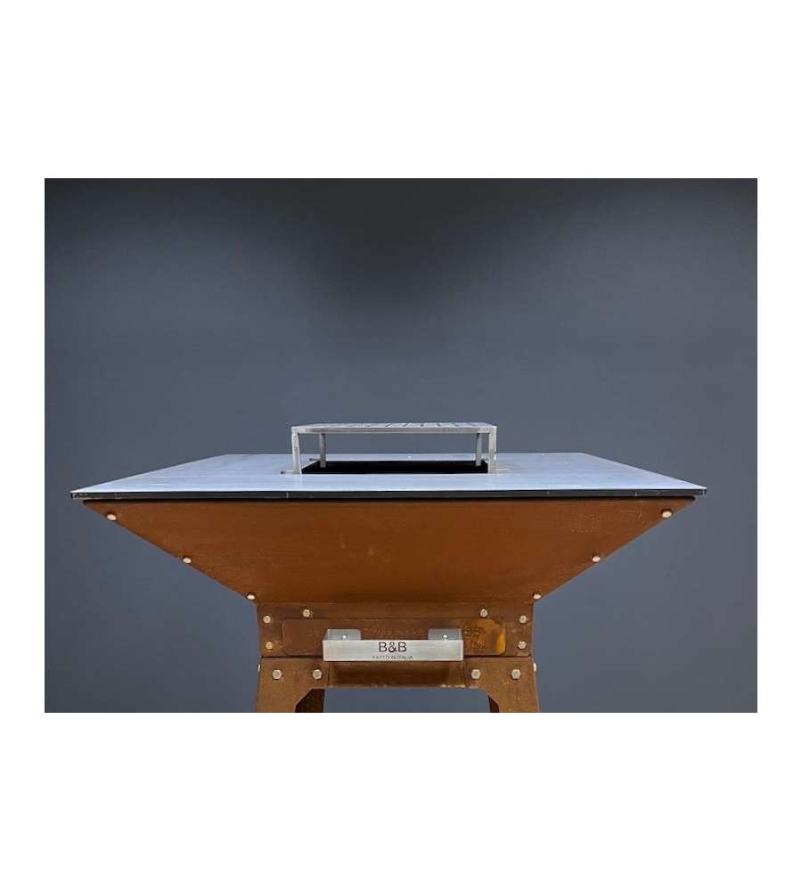 B&B Artigianato Italiano Design Gualdo Tadino Barbecue a Legna Corten 90x90 cm