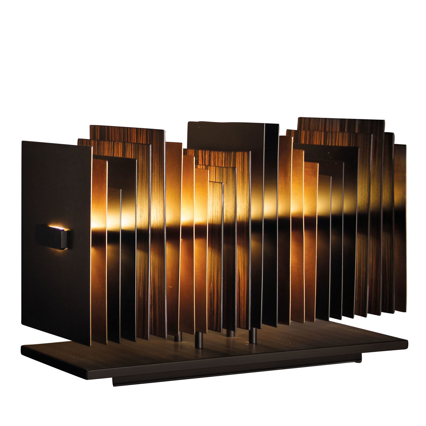 Lampada da tavolo Mokum di Grand Johnson