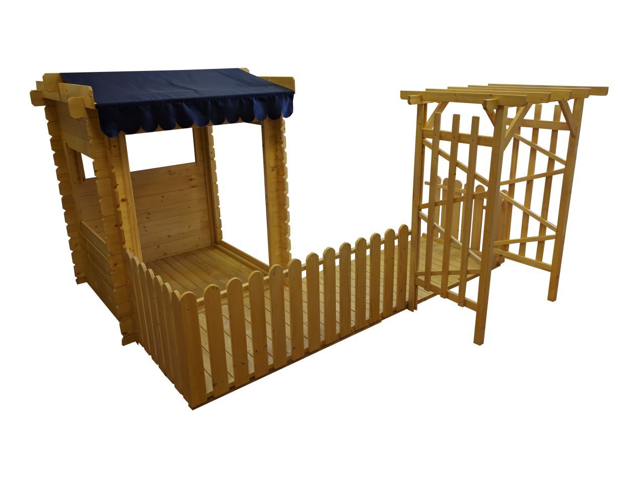 Estensione del tetto con terrazza e arco di rose