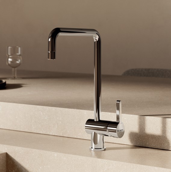 Miscelatore con bocca quadra girevole Ergo Newform