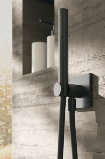 Doccetta con presa quadrata PVD W-Smart Treemme