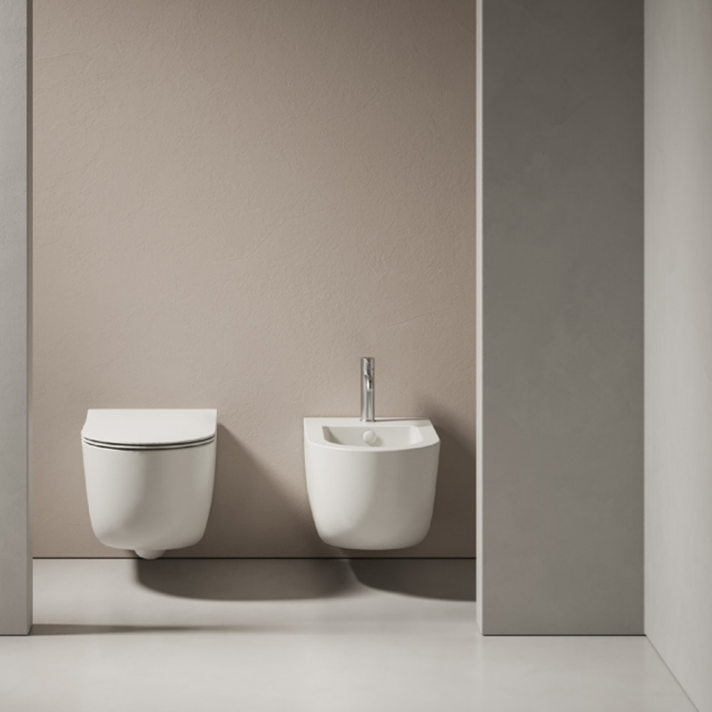 WC sospeso bianco lucido in ceramica Futura Hatria
