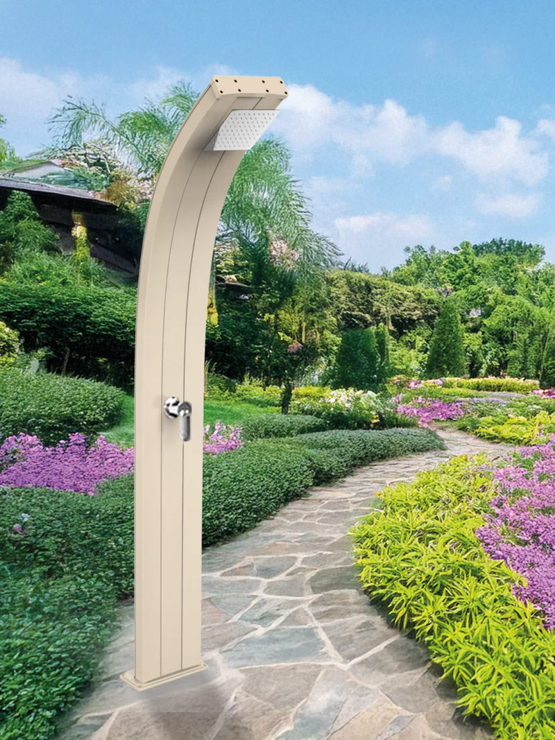 Doccia solare in alluminio Dada by Arkema