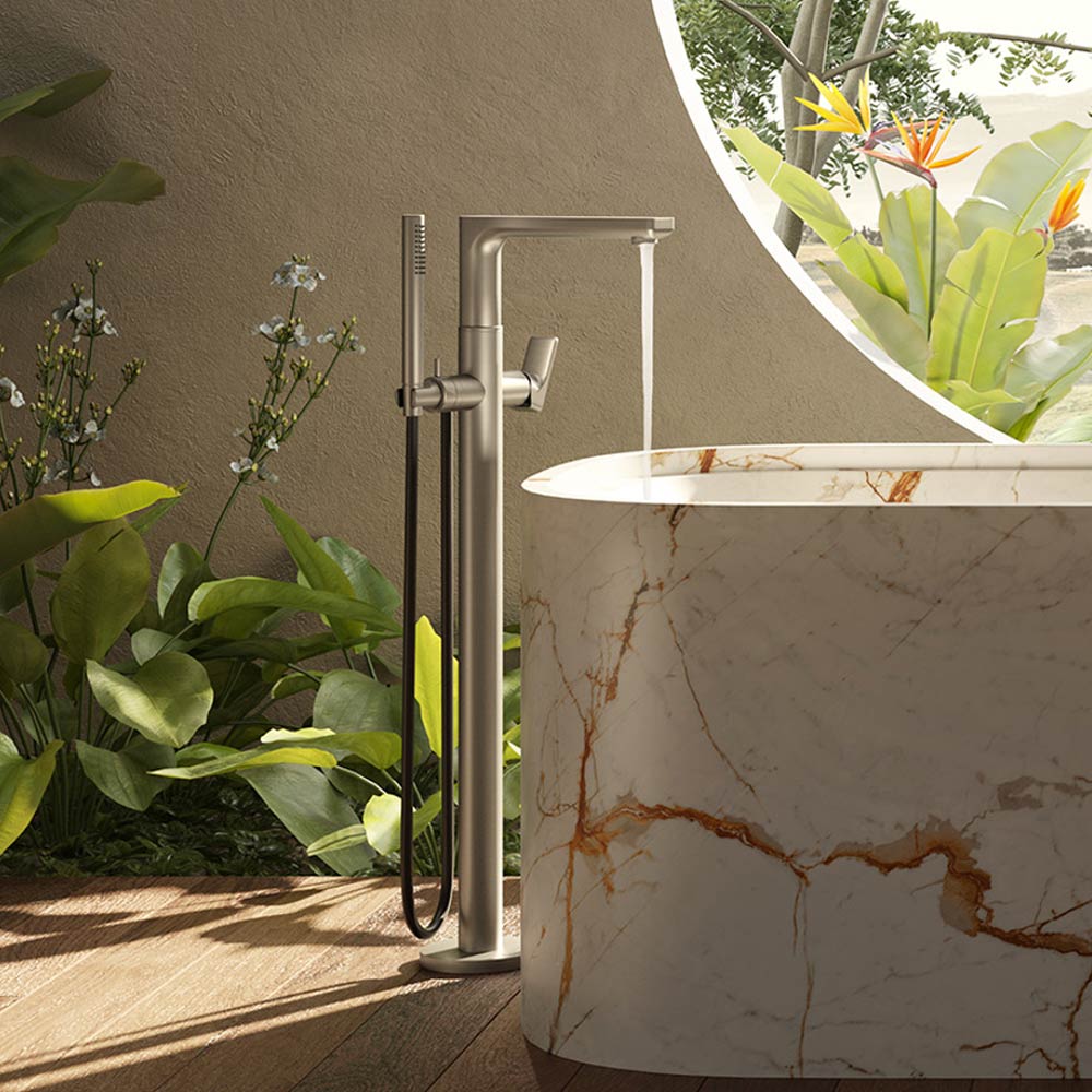 Rubinetteria vasca a piantana B-Easy Newform