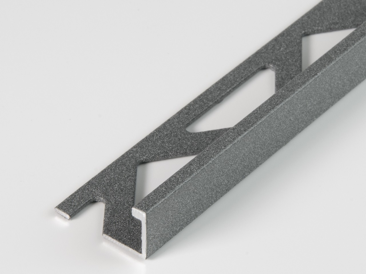 Profilo Angolare Global Floor Alluminio Concrete Grigio Scuro Spessore 10mm Lunghezza 2,7m-74398