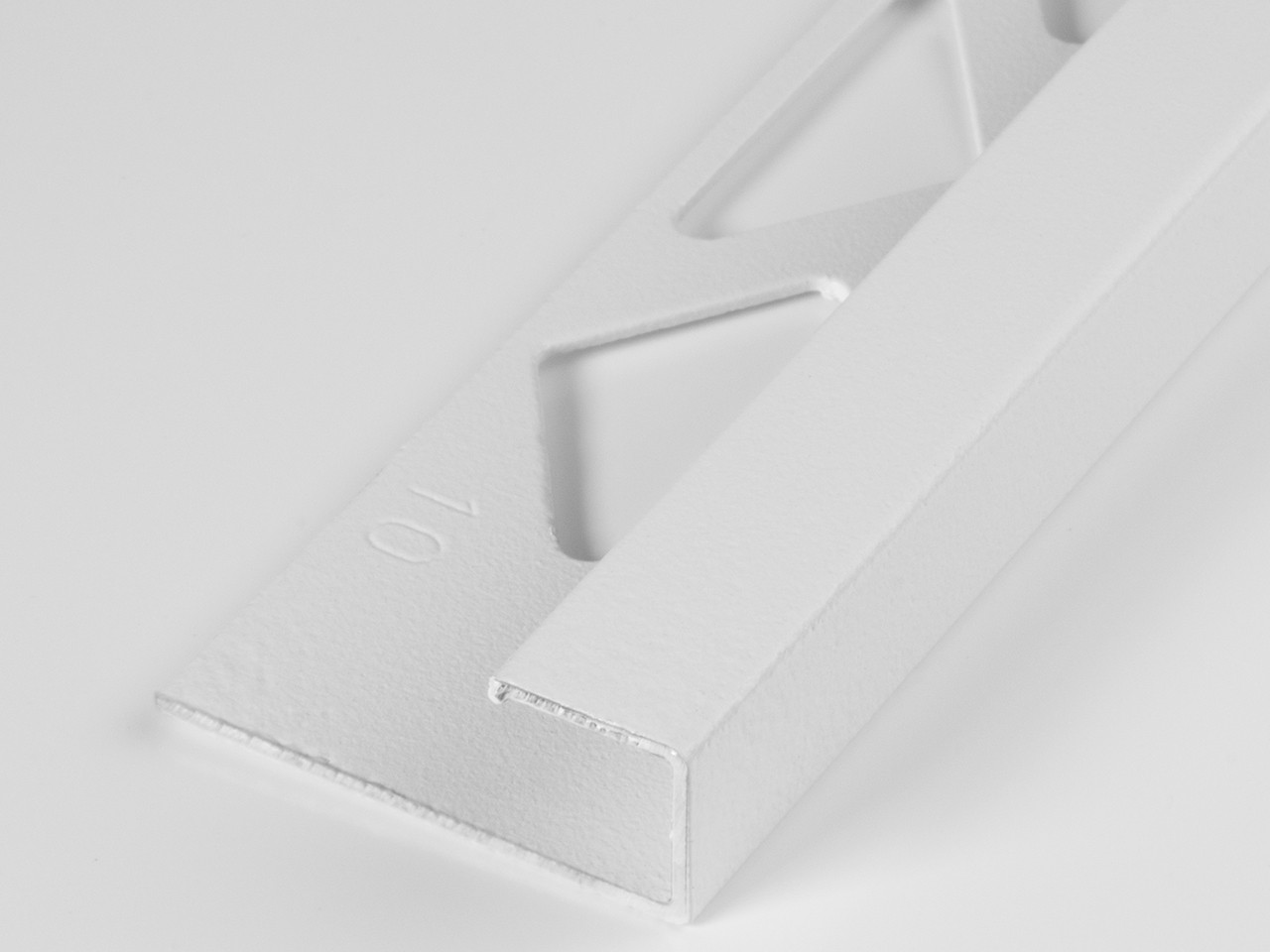 Profilo Angolare Global Square Alluminio Bianco Spessore 10mm Lunghezza 2,7m-74414